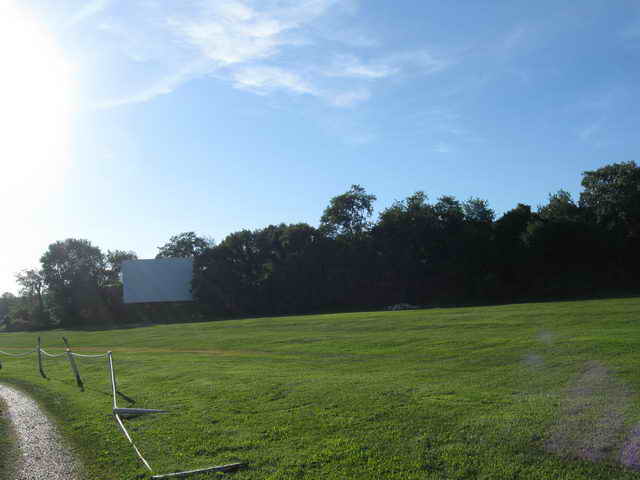 Point Drive-In - 2014 Photo